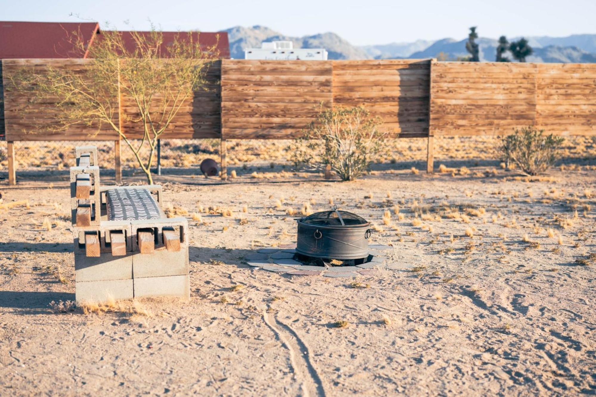 Casa Del Desierto - Panoramic Views - Pet Friendly - Fire Pit Villa Joshua Tree Eksteriør bilde